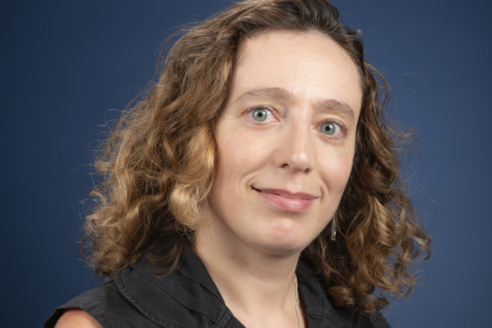 UCI biomedical engineering professor Anya Grosberg