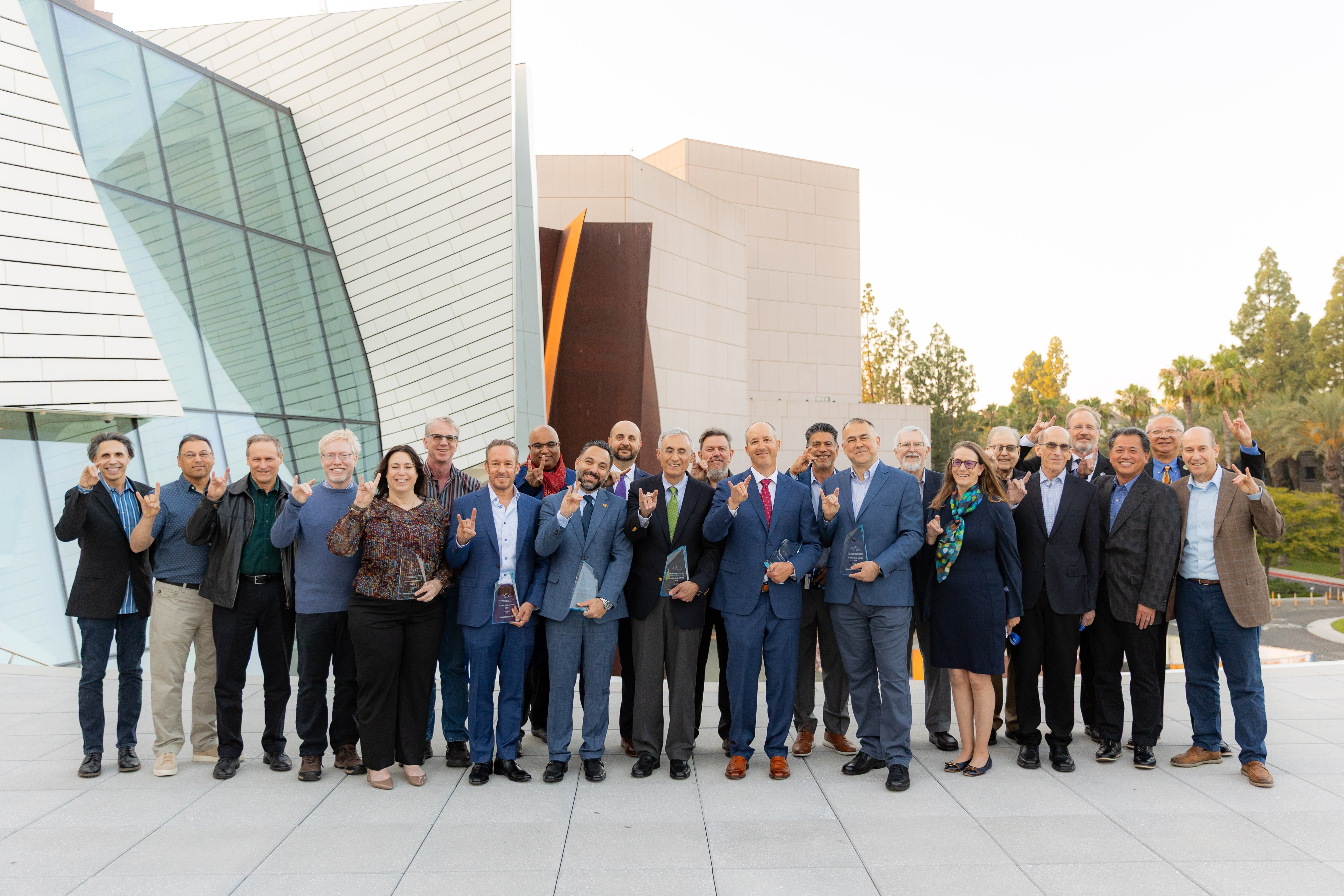 Current and previous Hall of Fame inductees pose for a Zot shot. 